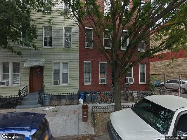 2nd image of 149 Freeman St APT 1R
