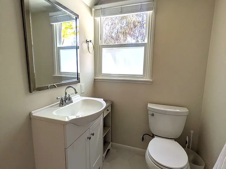 351 Franklin Dr #A — Photo 11