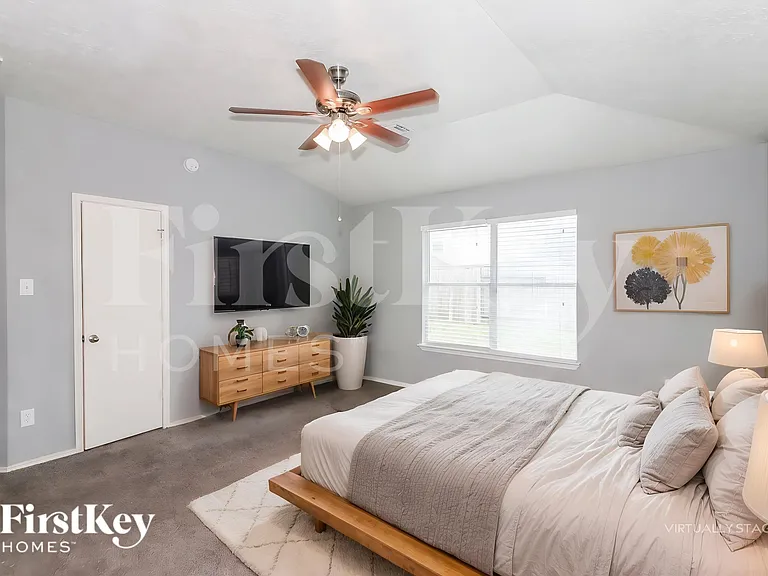 20735 Dewberry Creek Ln — Photo 11