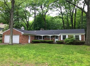 112 Woodhaven Dr, Glenville, NY 12302