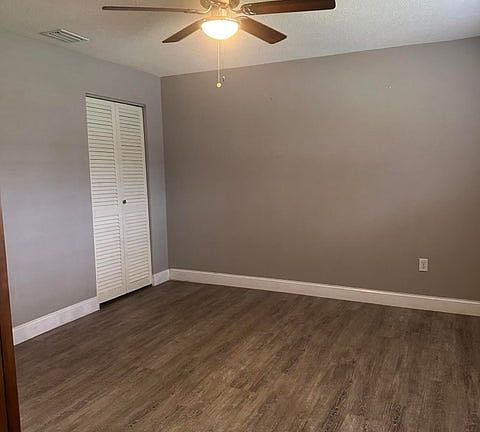4th image of 2644 Lorna Dr #B