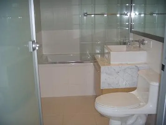 Rented by Sumitomo Real Estate Sales | media 24