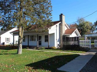 423 East St, Leslie, MI 49251