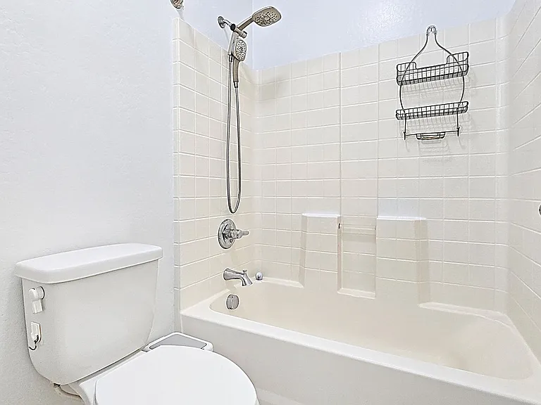 8012 S 70th Dr — Photo 22