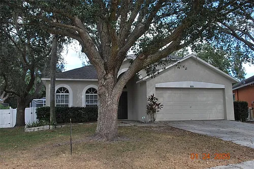 909 Grand Canyon Dr Photo 1