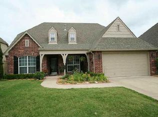 11703 E 102nd St N, Owasso, OK 74055