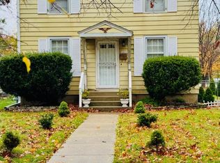 2400 S 11th Ave, Broadview, IL 60155