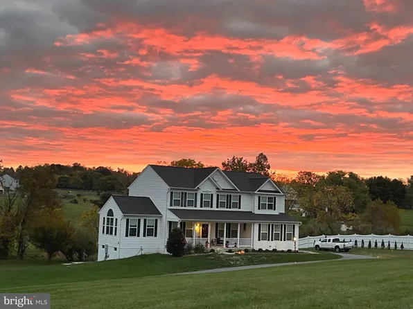 39068 Irish Corner Rd, Lovettsville, VA 20180