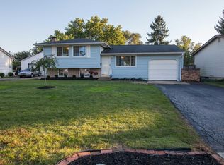 2153 Shawbury Ct E, Columbus, OH 43229