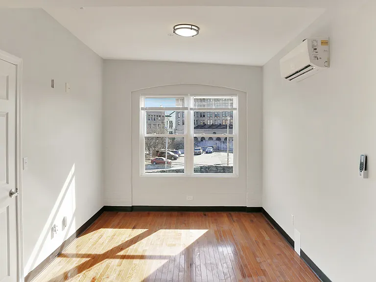 43 Railroad St #306 — Photo 6