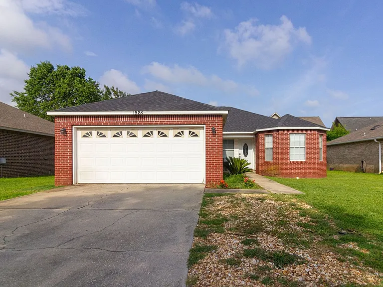 1928 Jo Tam Ln — Photo 2