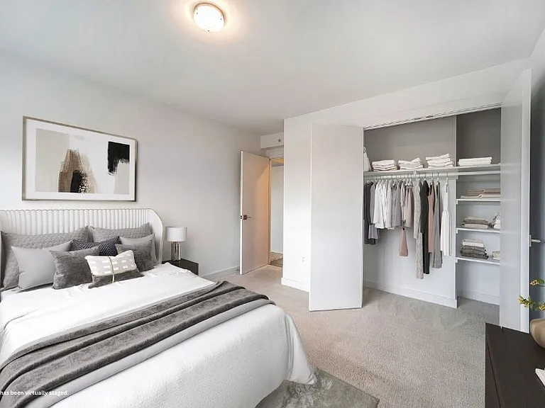 Ruxton Towers Apartments — Photo 6