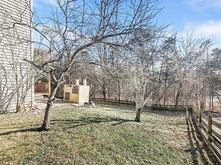 212 Deer Point — Photo 17