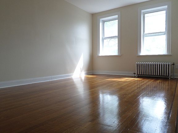 2nd image of 7127 65th St APT 5D