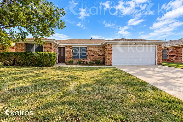 1120 Trinchera Dr