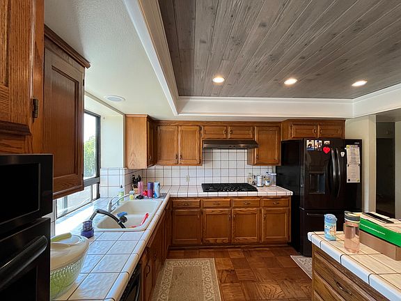 2nd image of 831 Mirada Dr