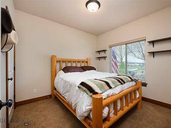 5th image of 4366 Glenwood Dr