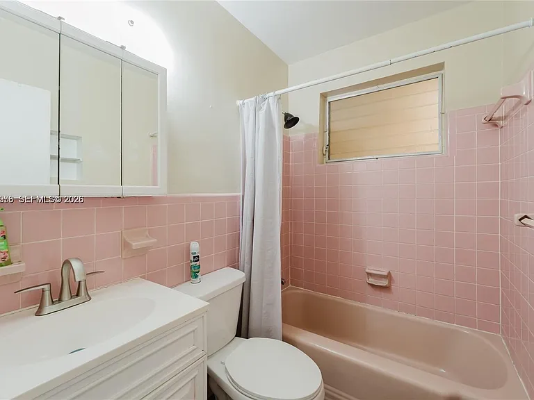 5737 Grant St #3 — Photo 7