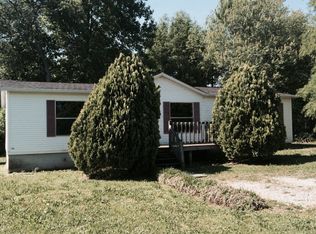 73 Forest Hill Dr, Chatsworth, GA 30705