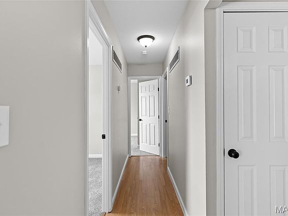 5th image of 7 Sunnyfield Rd