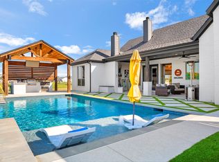 731 Red Tail Rd, Waxahachie, TX 75167