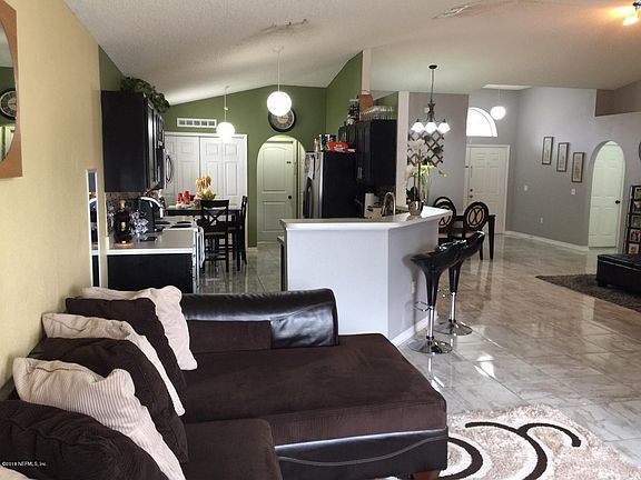 5th image of 11020 DAIMLER Court