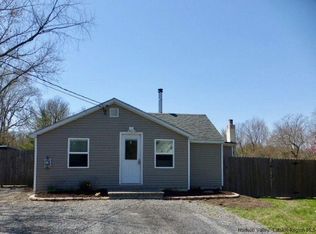 18 Shivertown Rd, New Paltz, NY 12561