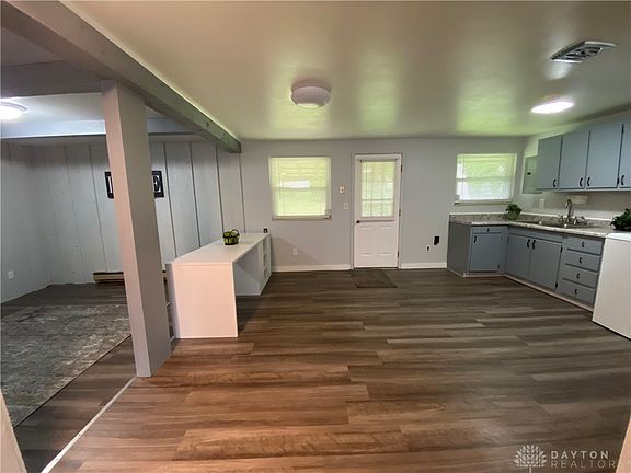 4th image of 7134 Mandrake Dr