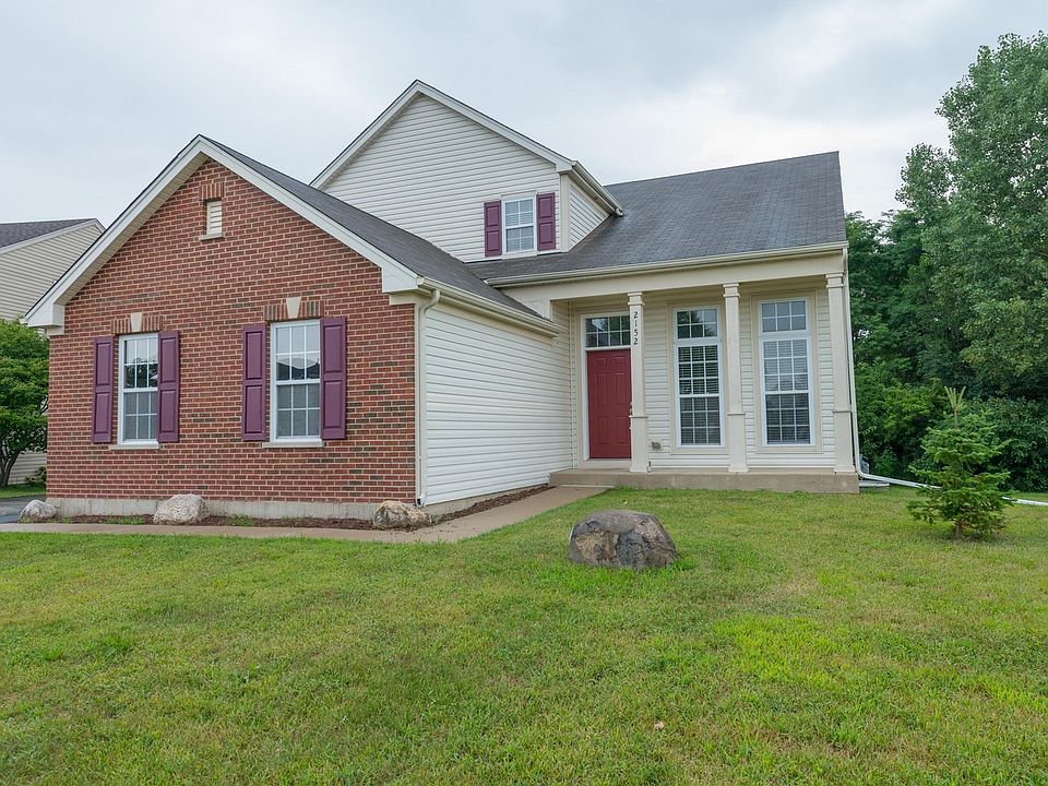 1st image of 2152 Greenview Dr