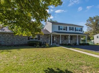 738 Sunnyside Ave, Audubon, PA 19403