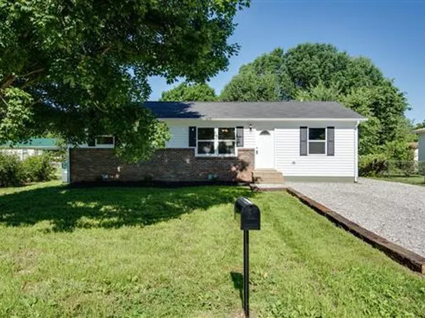 204 Fairfield Dr, Waverly, TN 37185
