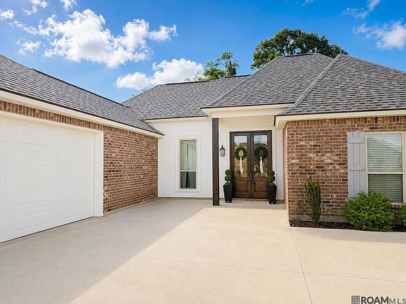 2nd image of 4820 Pointe Prospect Dr