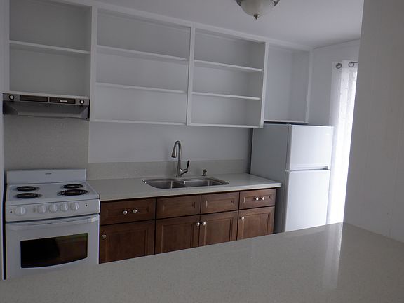 4th image of 963 Kilauea Ave APT 201