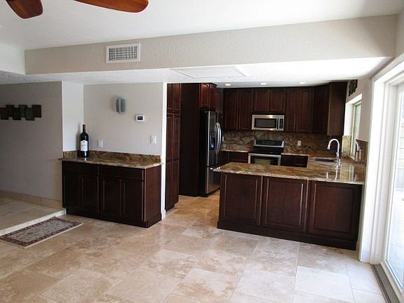 5th image of 5639 W Altadena Ave