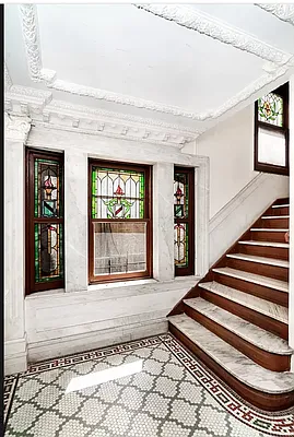 Rented by Compass | media 23