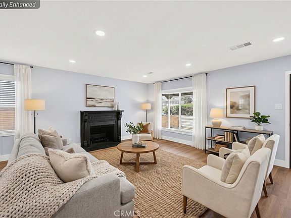 3rd image of 2120 Clark Ave