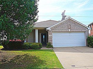 2768 Pleasant Hill Rd, Grand Prairie, TX 75052