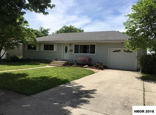 1932 Del Monte Dr, Findlay, OH 45840