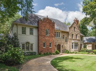 321 Sweetbrier Rd, Memphis, TN 38120