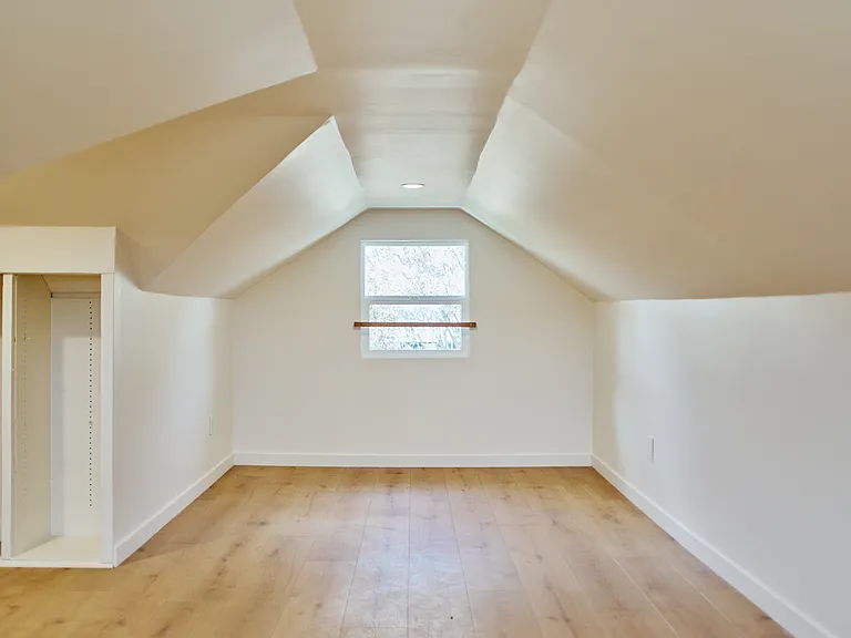 3743 Locke Ave — Photo 18