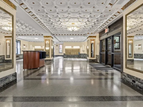 811 Walton Avenue image 11 of 15