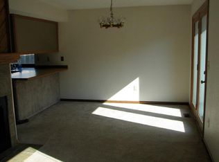 749 W 75th Ave APT 2, Anchorage, AK 99518