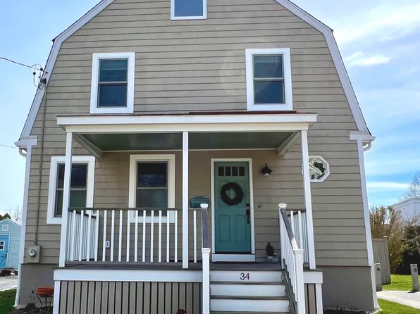 34 Washington Street, Stonington, CT 06355