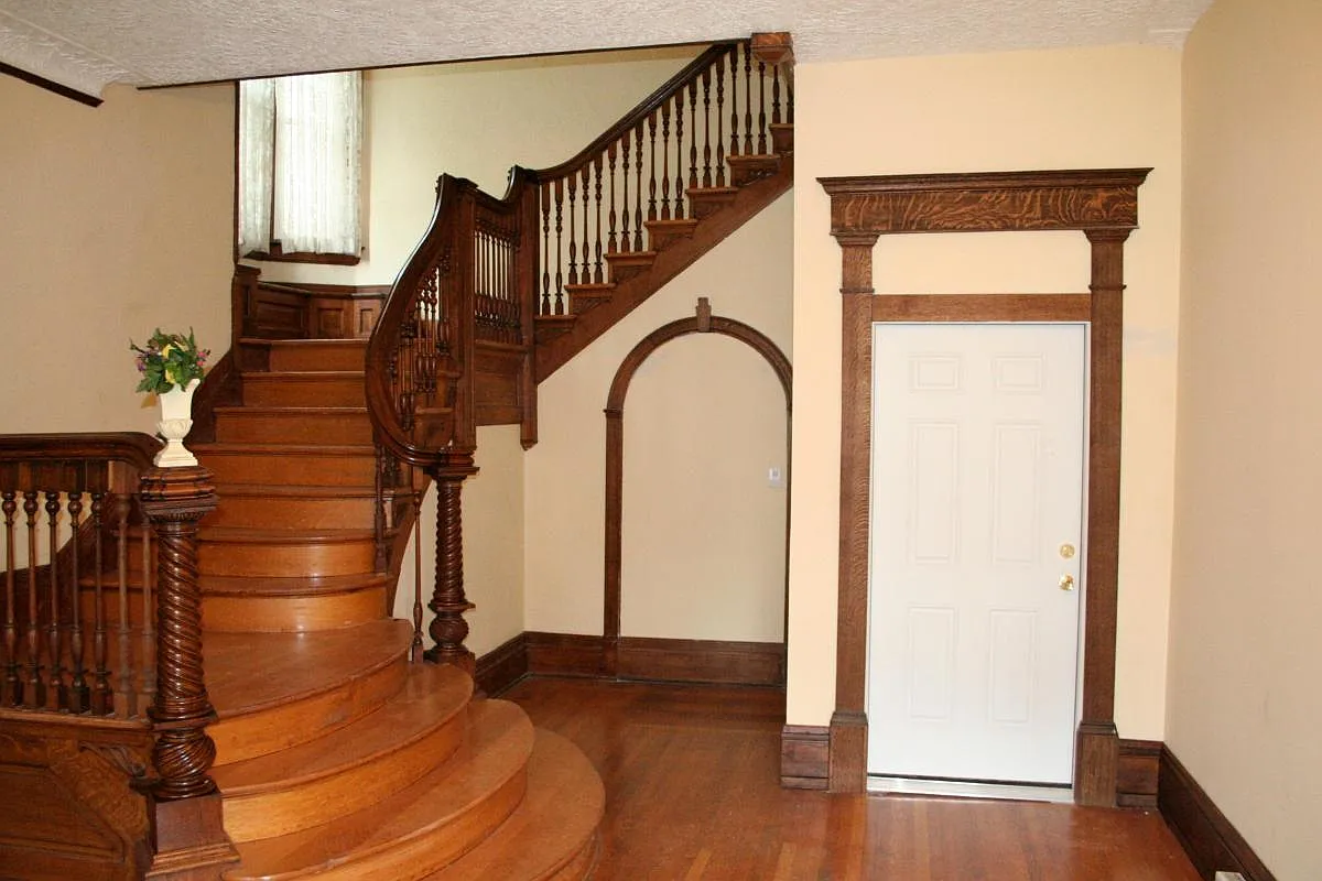 1 bed, 1100 sqft, $925 — Photo 3