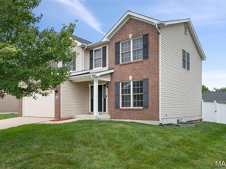 1120 Gulfstream Way — Photo 2