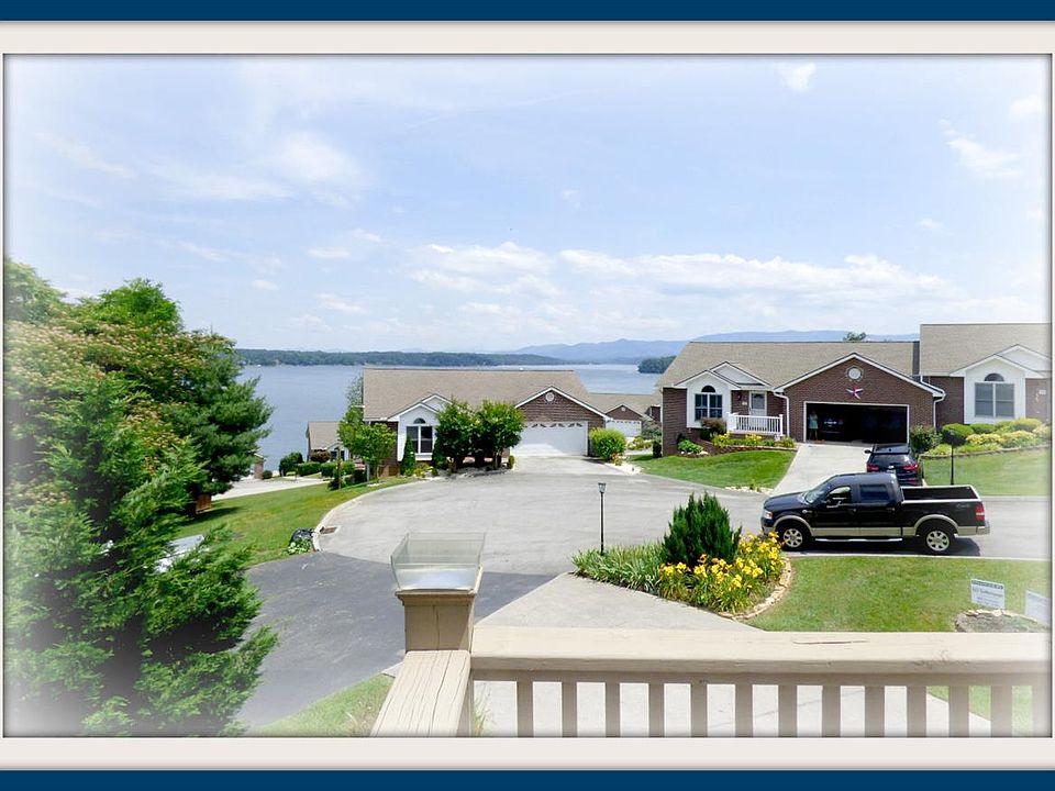 1st image of 813 Radcliff Dr