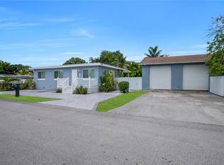 1710 SW 98th Ter, Miramar, FL 33025