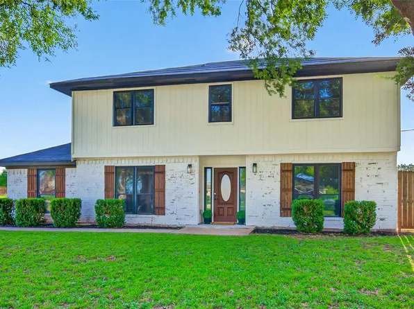 3811 Empress Ln, Richmond, TX 77406