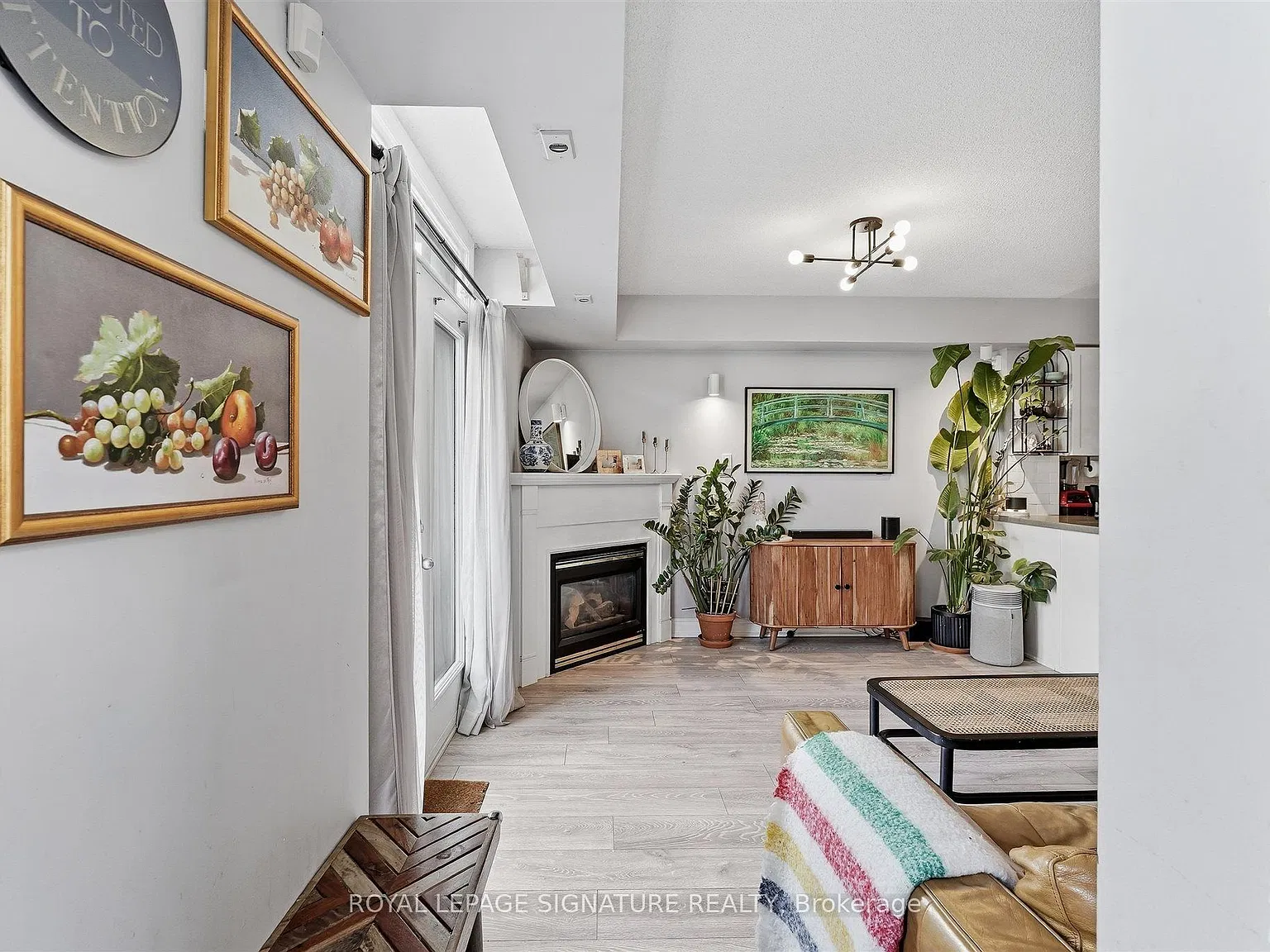 2 bed, $3,200 — Photo 3
