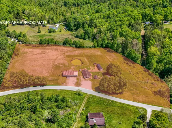 2481 McCammon Ridge Rd, McKee, KY 40447